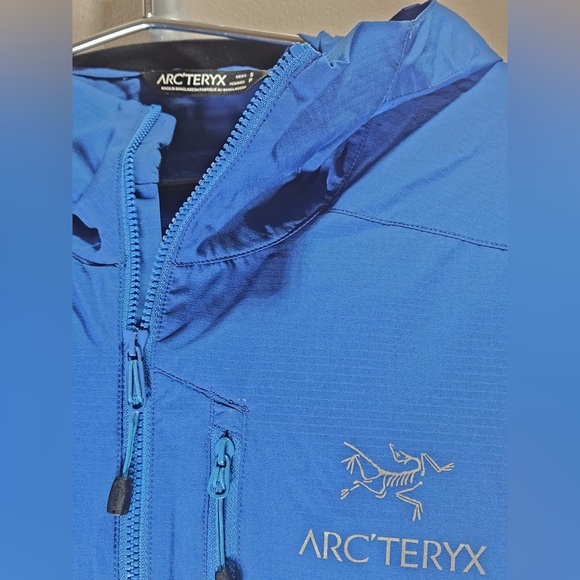 Arc'teryx Outdoor Life Blue Windbreaker Lightweight Jacket - S - Picture 2 of 3